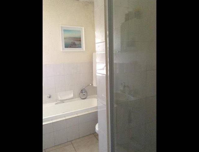 2 BEDROOM TOWNHOUSE FOR SALE IN SANDTON CBD